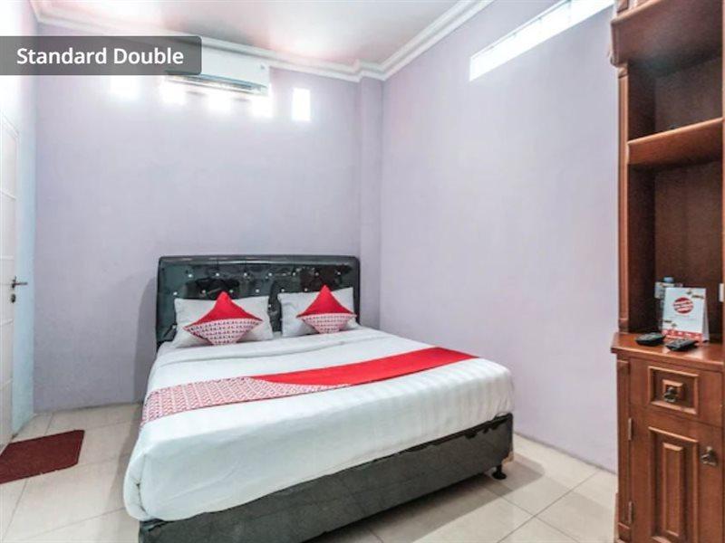 Puspita Homestay Mitra Reddoorz Bekasi Exteriér fotografie